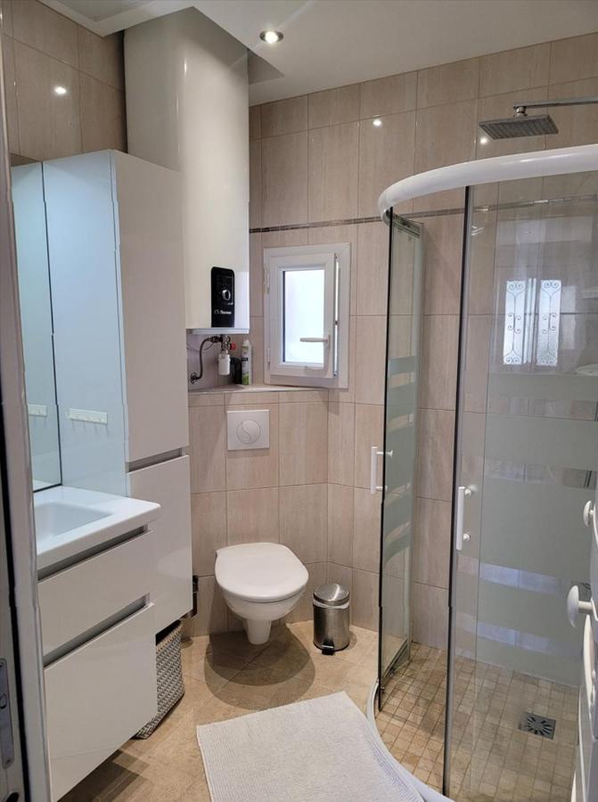 1 Chambre Paisible A La Trinite Proche De Nice Et Monaco Buitenkant foto